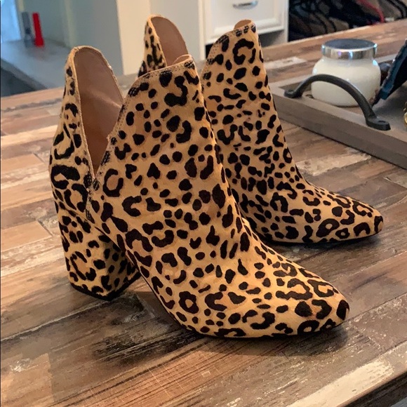 Steve Madden cheetah print booties - Picture 3 of 5